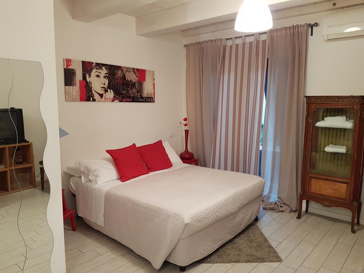 Dolci Notti Di Maga Cacao Bed and Breakfast Civitanova Marche Exteriör bild