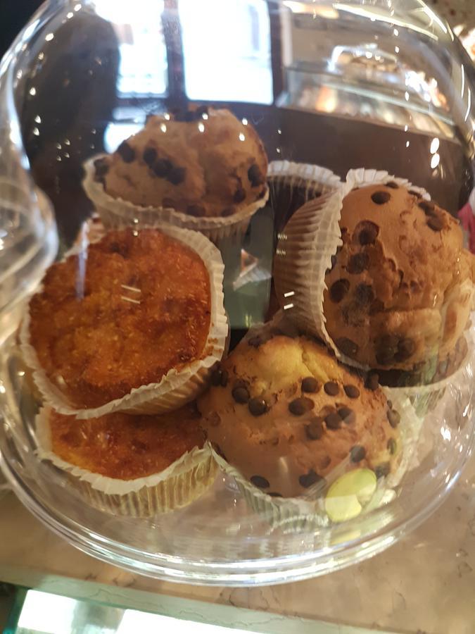 Dolci Notti Di Maga Cacao Bed and Breakfast Civitanova Marche Exteriör bild